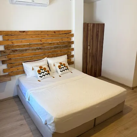 Gül Hanım Konağı * Çeşme